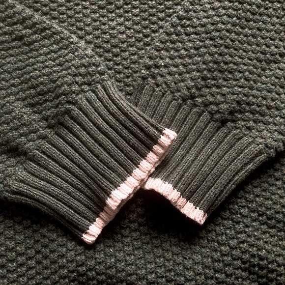 Green Knit Sweater - Picture 2 of 4